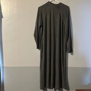 Time and Tru 3X Dark Gray Long Sleeve Dress